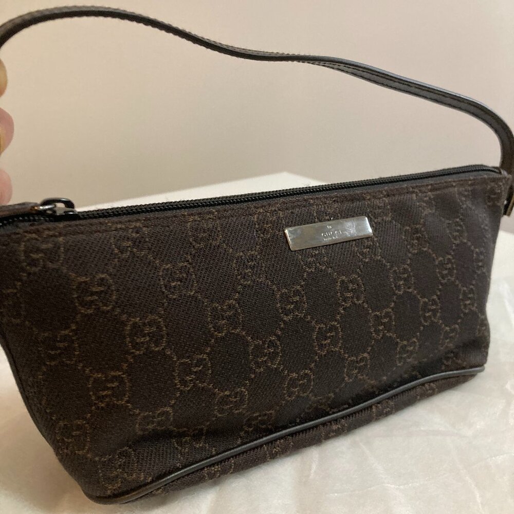 ⭐️ Authentic⭐️ Gucci GG Monogram Dark Brown Canvas & Leather Pochette Bag - Picture 1 of 10